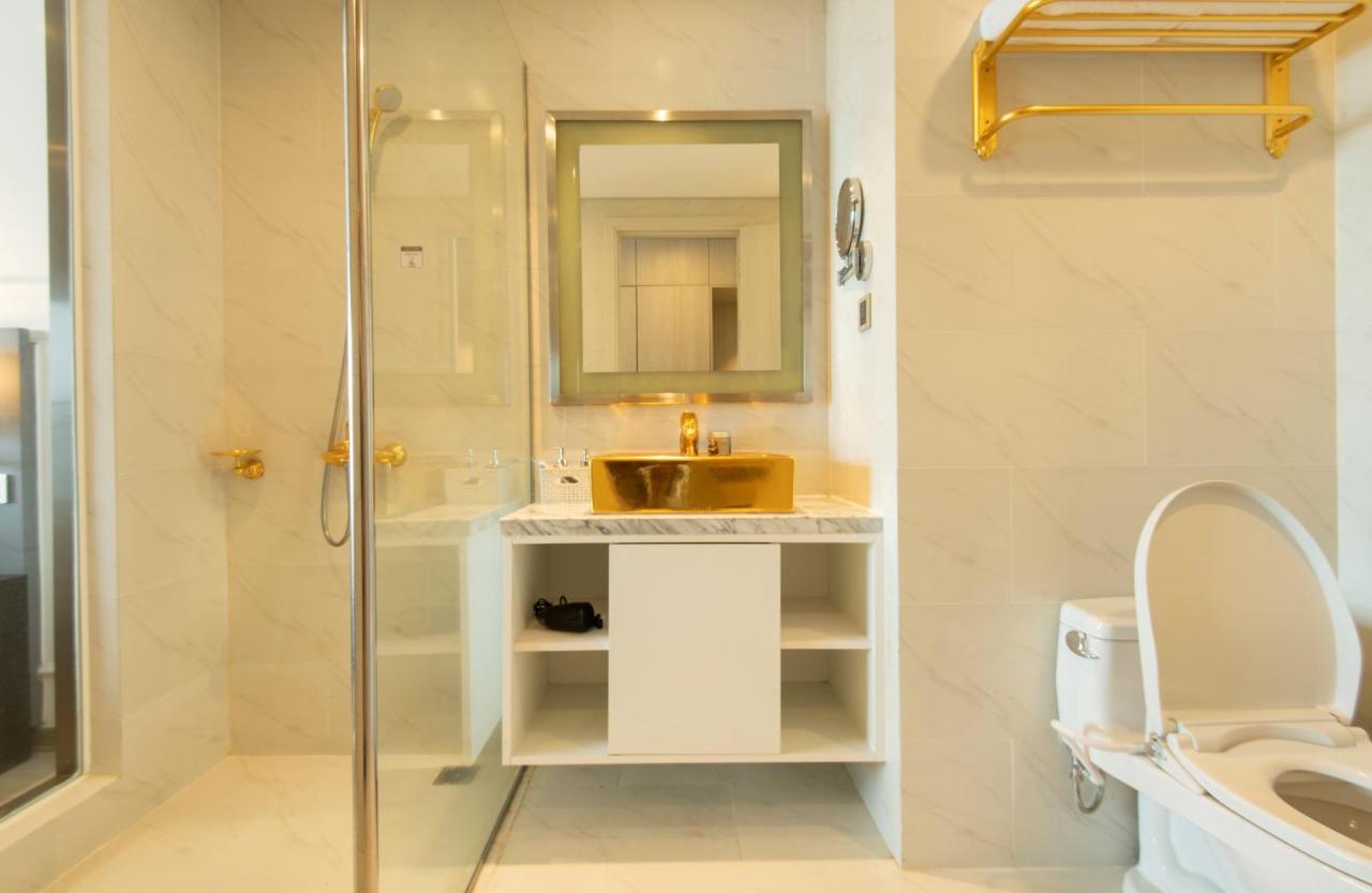 The Luxury Suites