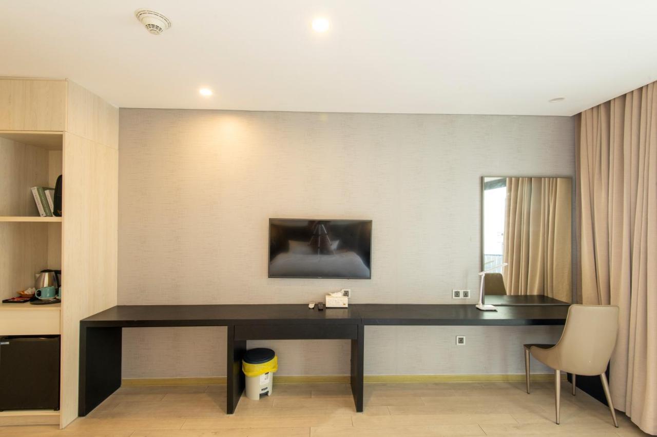 The Luxury Suites Apartment Da Nang