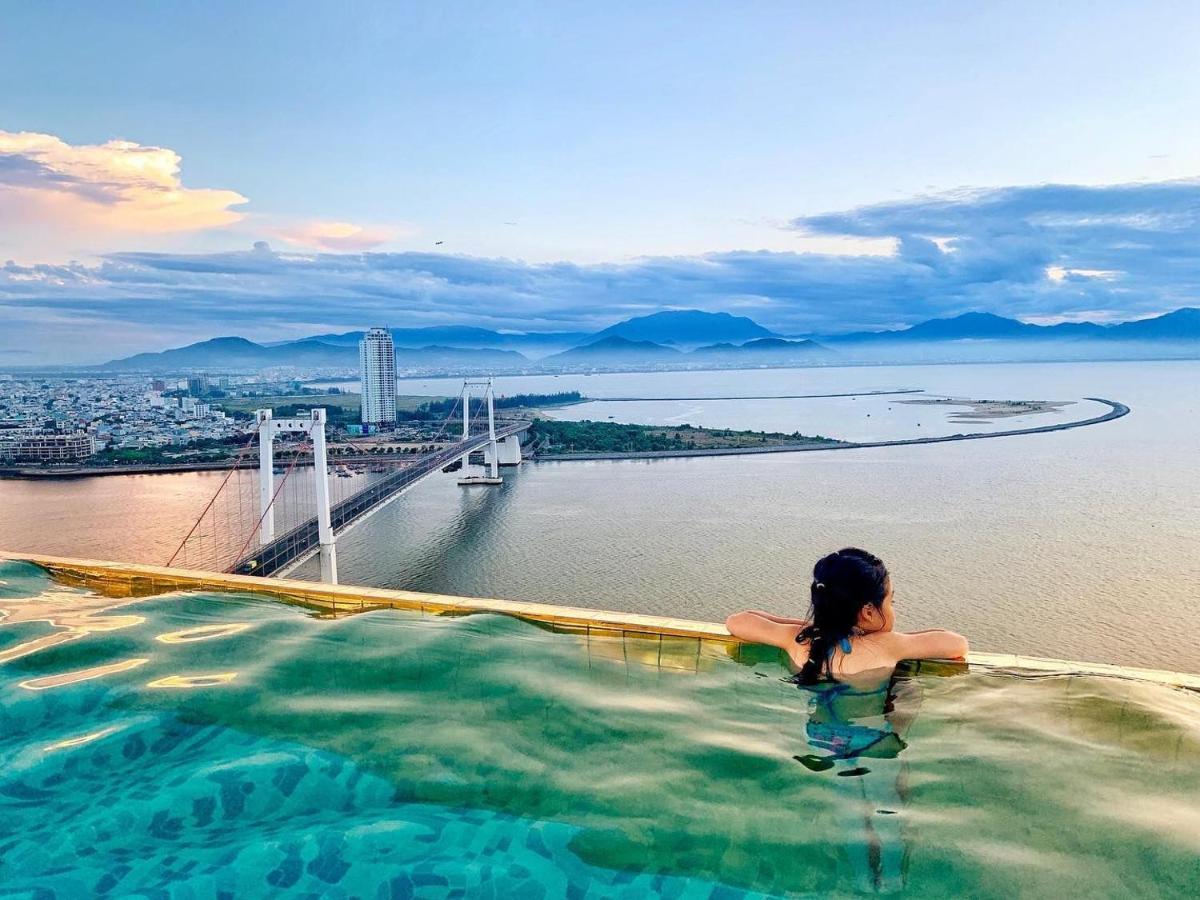 The Luxury Suites * Da Nang